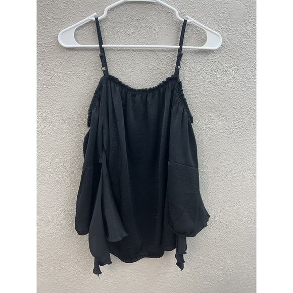 Womens Crave Fame by Almost Famous Top Size Small Black Cold Shoulder - Picture 7 of 11